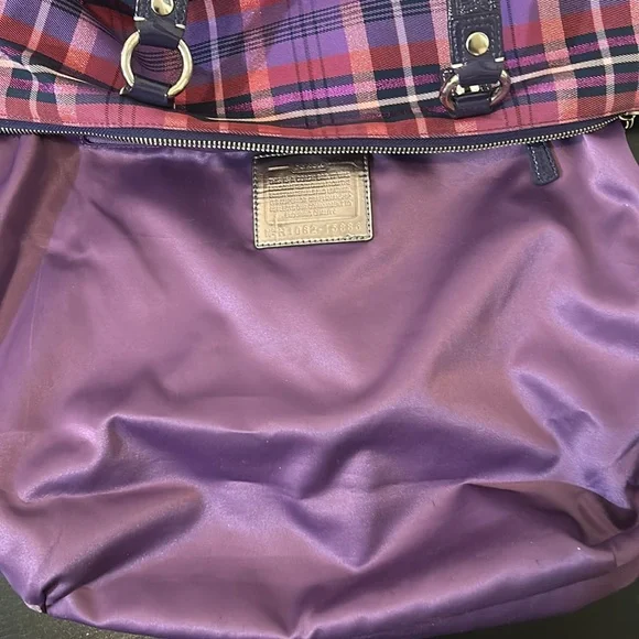 Coach PoppyTartan Glam Glitter Tote 15886 New - Picture 11 of 16